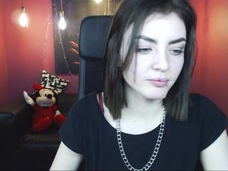 Cornelia on cam for live free nude video chat now