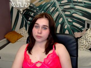 kasfrost on cam for live free nude video chat now
