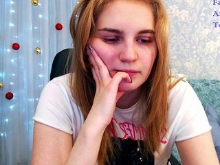 leoraaddams on cam for live free nude video chat now