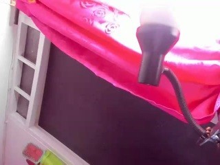 leslieebony on cam for live free nude video chat now