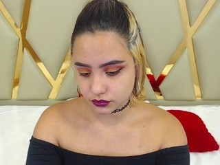 naughtydream on cam for live free nude video chat now