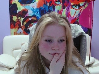 amelyahardy on cam for live free nude video chat now