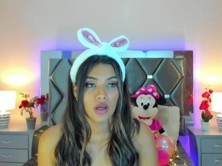 BELLA , ☼ on cam for live free nude video chat now