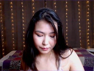 Korra Yoon on cam for live free nude video chat now