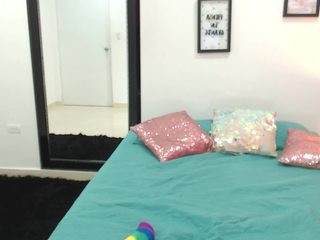 laurenrouse on cam for live free nude video chat now