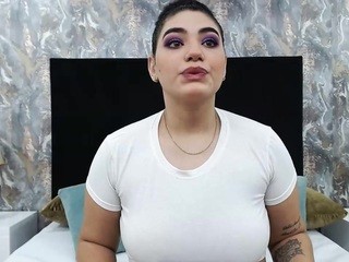 pamelawitch on cam for live free nude video chat now