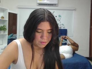 erikaychris on cam for live free nude video chat now