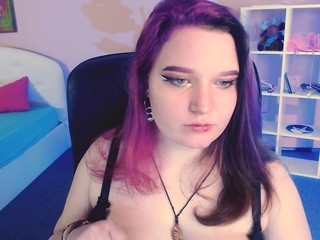 eva-yolo on cam for live free nude video chat now