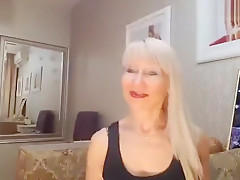 Hot russian milf AlisaDeluxe