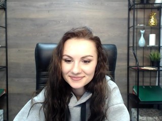 NUALA on cam for live free nude video chat now