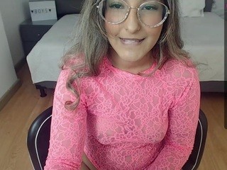amelia-anderson on cam for live free nude video chat now