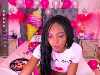 ?, MAYA CARDENAS ?? on cam for live free nude video chat now