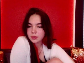 gwenrivera on cam for live free nude video chat now