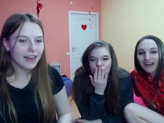 putiiiin on cam for live free nude video chat now