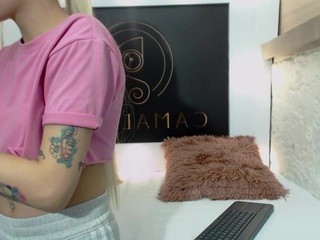 sabrina-jonson on cam for live free nude video chat now