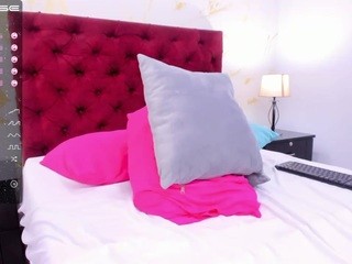 ?, Evelyn-cloe ? on cam for live free nude video chat now