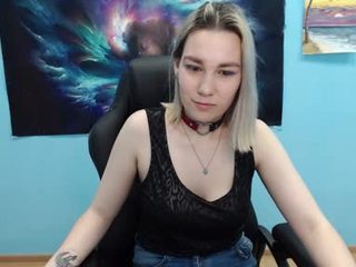 melisafra on cam for live free nude video chat now