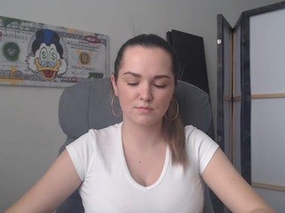 prettykss on cam for live free nude video chat now
