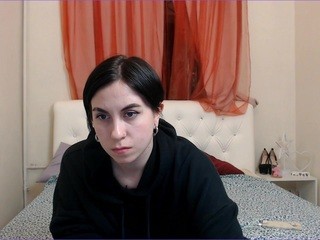 tessayung on cam for live free nude video chat now