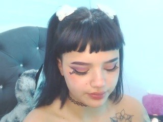 burbujaninee on cam for live free nude video chat now