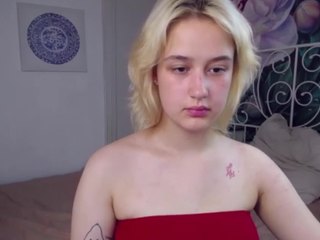 HanyGold on cam for live free nude video chat now