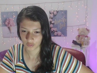 lunita-queens on cam for live free nude video chat now