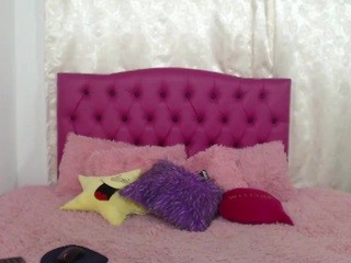 NATAALIIA on cam for live free nude video chat now