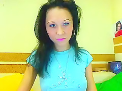 Record private chat with webcam model Kamilla