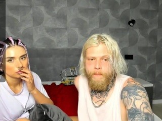 sweetlove122 on cam for live free nude video chat now
