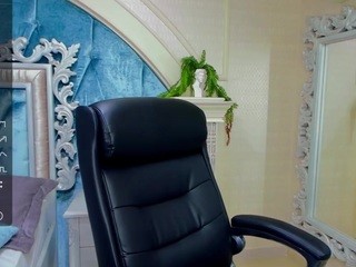 V, ΛLΣЯY ЯOBΣЯTS on cam for live free nude video chat now