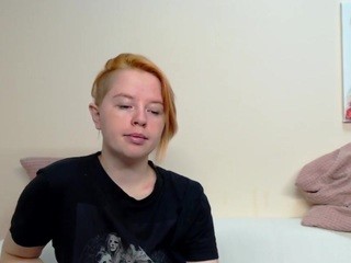 Alicegentlebaby on cam for live free nude video chat now