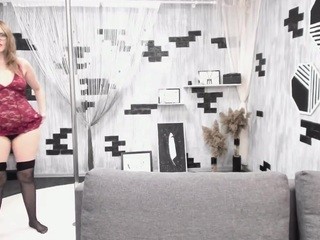 alicewinex on cam for live free nude video chat now