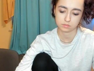 dennydenisa on cam for live free nude video chat now