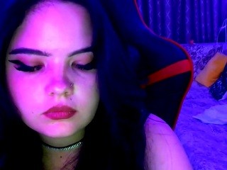 DianaBlackwood on cam for live free nude video chat now