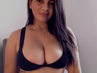 ♥, Caro Muñoz♥ on cam for live free nude video chat now