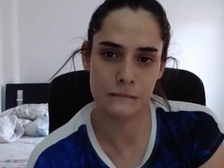 emmarousse on cam for live free nude video chat now