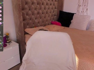 empressa on cam for live free nude video chat now