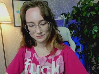 eva-moss on cam for live free nude video chat now