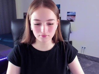 ?, zoecute ? on cam for live free nude video chat now