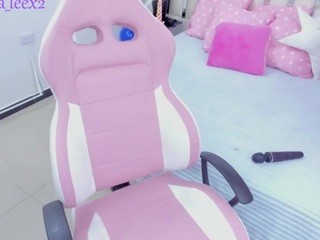 Karlaleexx on cam for live free nude video chat now
