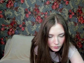 KathrynArts on cam for live free nude video chat now