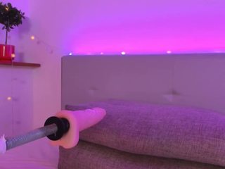 key-lee on cam for live free nude video chat now