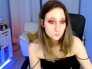 LiciliaFox on cam for live free nude video chat now