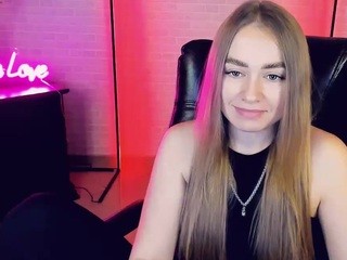 lilymadison on cam for live free nude video chat now
