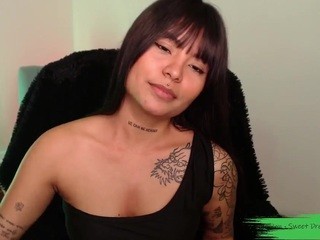 MadelinLove on cam for live free nude video chat now