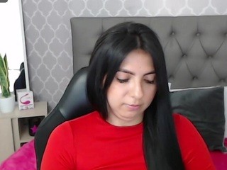 queen-0420 on cam for live free nude video chat now