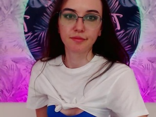 SallyKheel on cam for live free nude video chat now