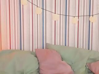 Ur-Amy on cam for live free nude video chat now