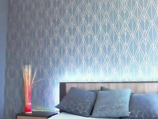 xdaphnemoss on cam for live free nude video chat now