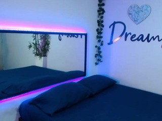 AlanaaFerrer on cam for live free nude video chat now